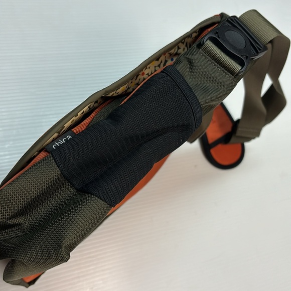 Sherpani Chica Orange/Brown Crossbody Bag - Picture 8 of 10